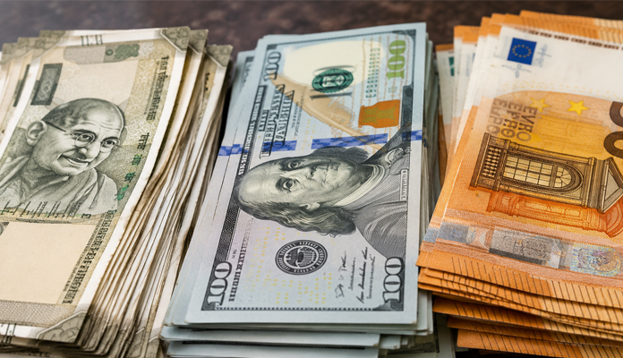 Indian Rupee Beats US Dollar and Euro in Number of Banknotes in Circulation