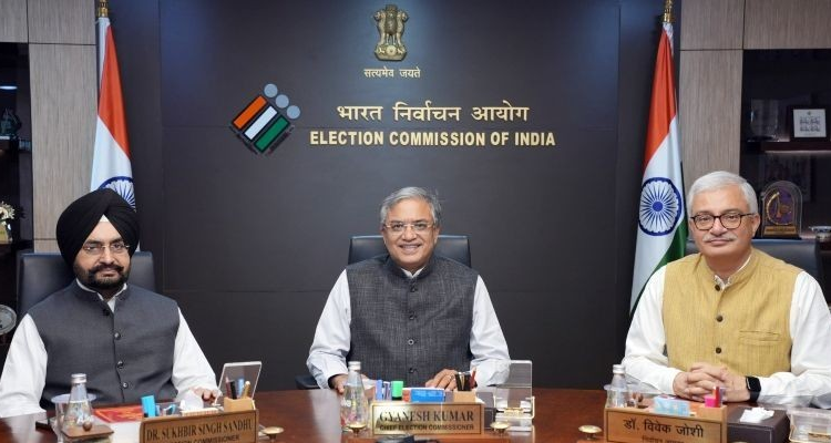 ECI Says SIR Decisions Unanimous, Political Row Intensifies Over Reported Dissent