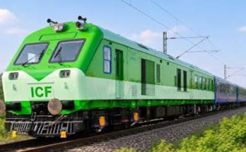 India’s First LNG-Powered Train Flagged Off in Gujarat; ₹1,500-Crore-Plus Rail Projects Launched