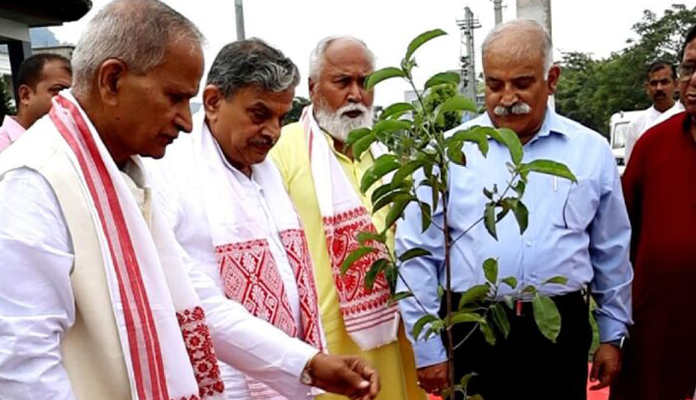 RSS Sarkaryavah Hosabale Visits Pragjyotishpur University
